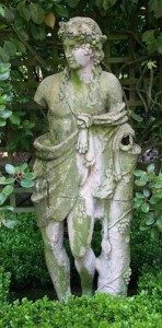 lakewold-statue